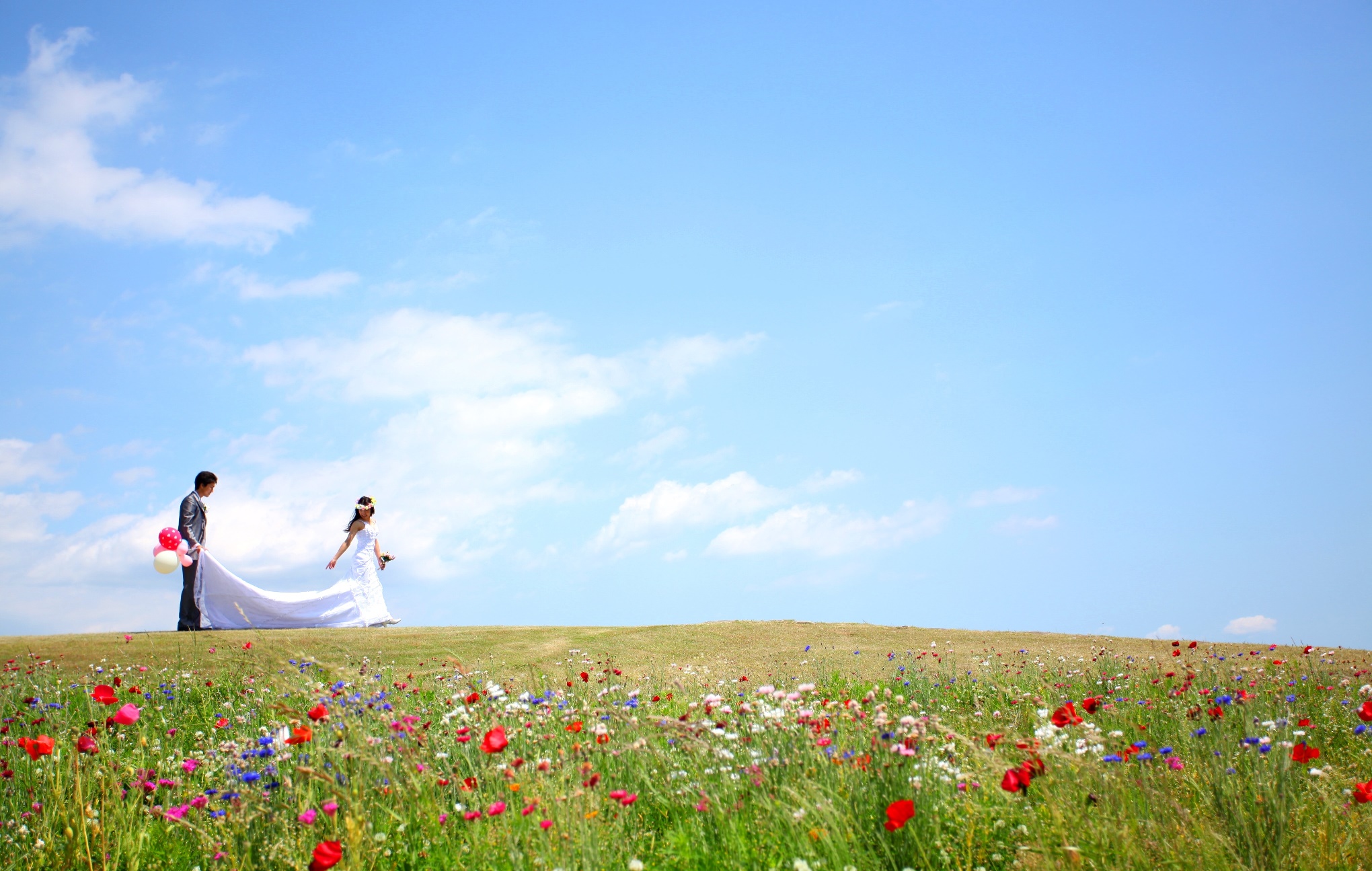 青空!海!太陽!の下で元気いっぱいの前撮り♪