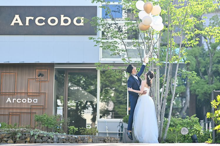 久屋大通パークのお洒落なカフェと新郎新婦