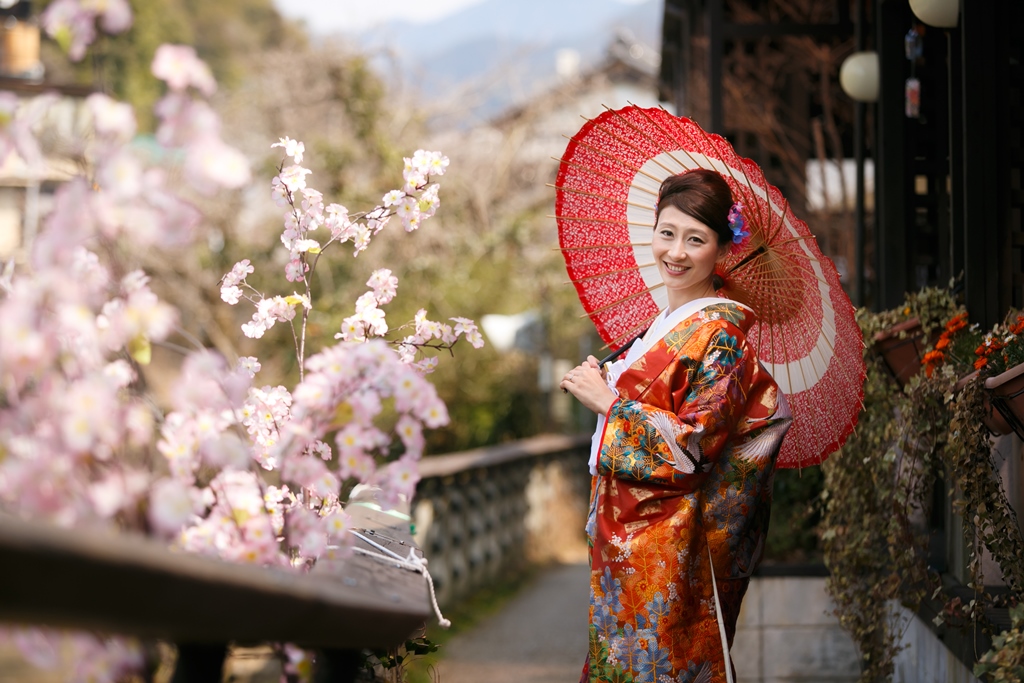 郡上八幡の城下町をお散歩デートしながら前撮りフォト