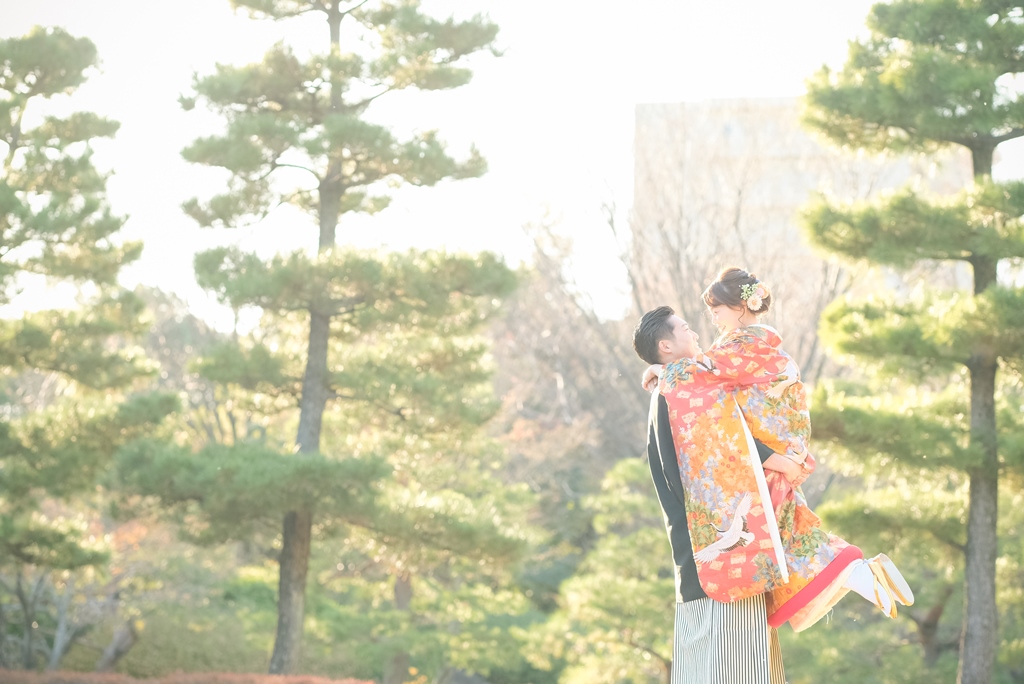 白鳥庭園で自然光のあたたかい写真