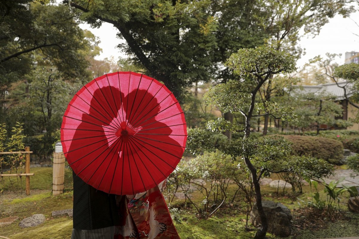 雨模様のシックな前撮り