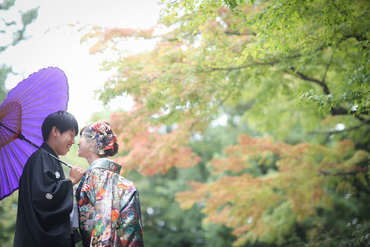 ほんのり紅葉も楽しめる秋の始まり フォトウェディング 前撮りは名古屋のオシャレなウェディングアベニュー