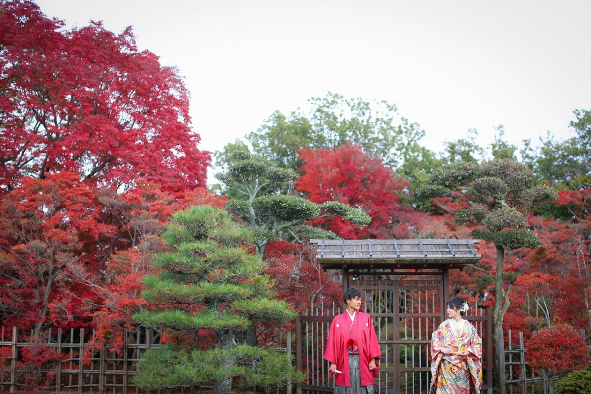 赤×白、紅白でめでたい紅葉前撮りin名古屋