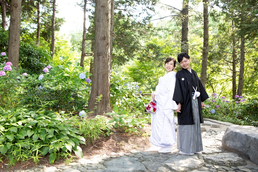 紫陽花も咲く白鳥庭園で和装前撮り