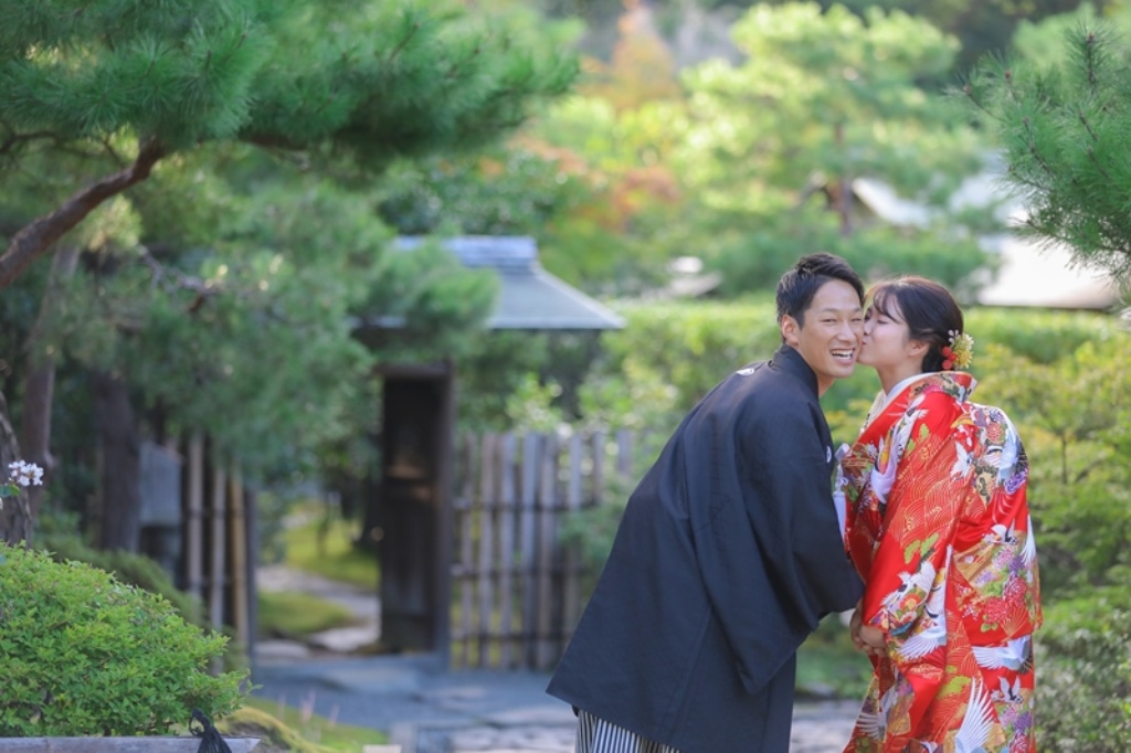 太陽の下に輝くお2人の最高の笑顔♡♡