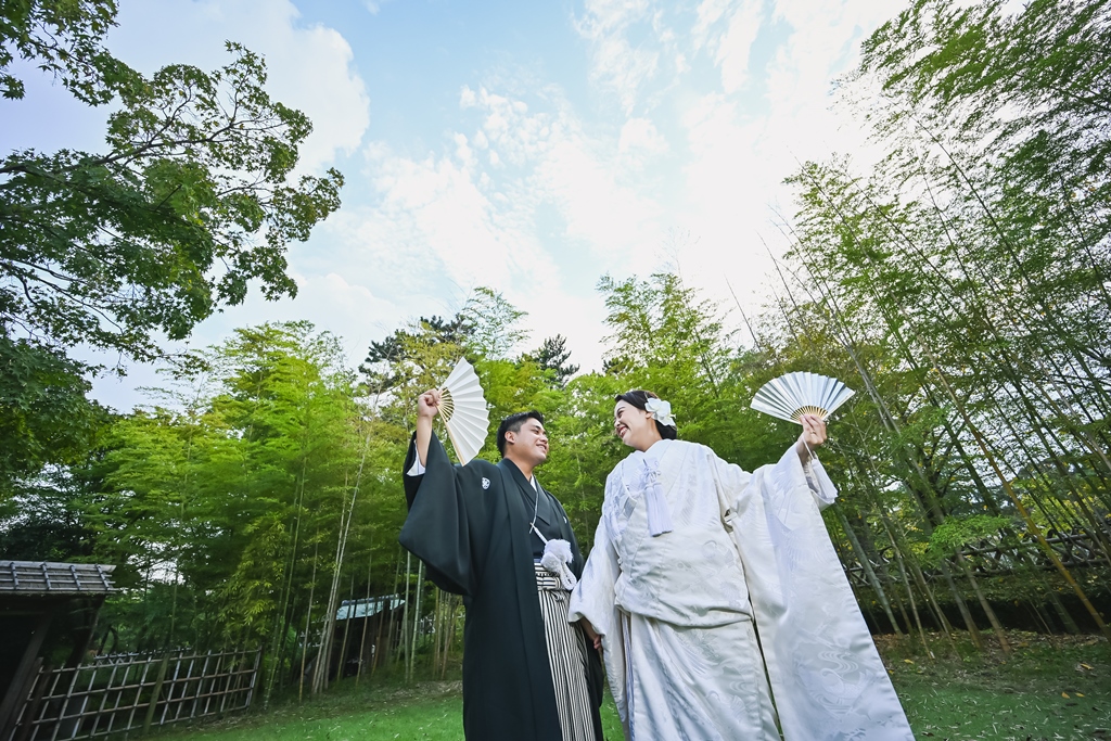 高い空×幻想的な雲×美しい竹林♡二人の笑顔もそろった前撮り撮影♪