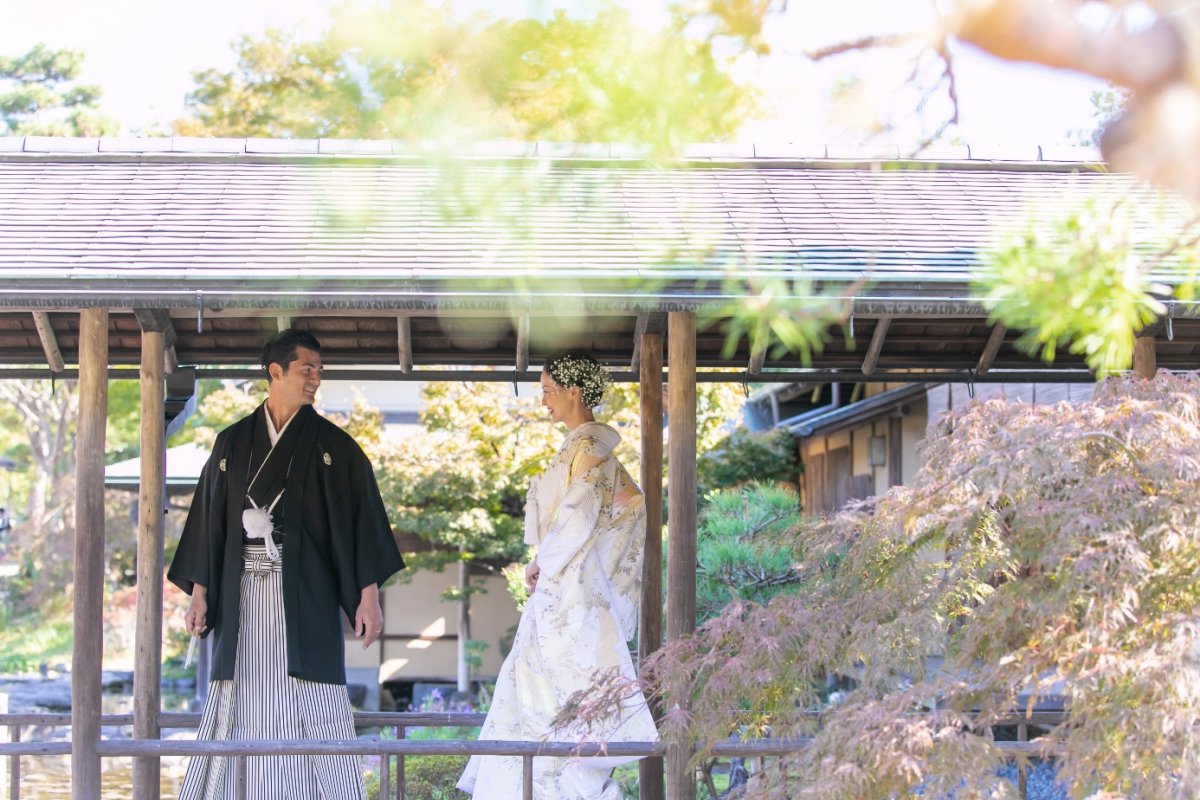 白鳥庭園で撮影した結婚写真