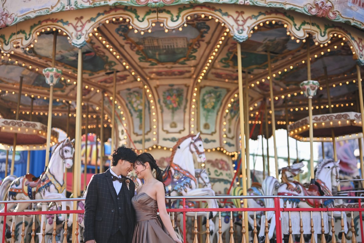 想い出の場所で夕日とイルミネーションで撮る前撮り撮影♪